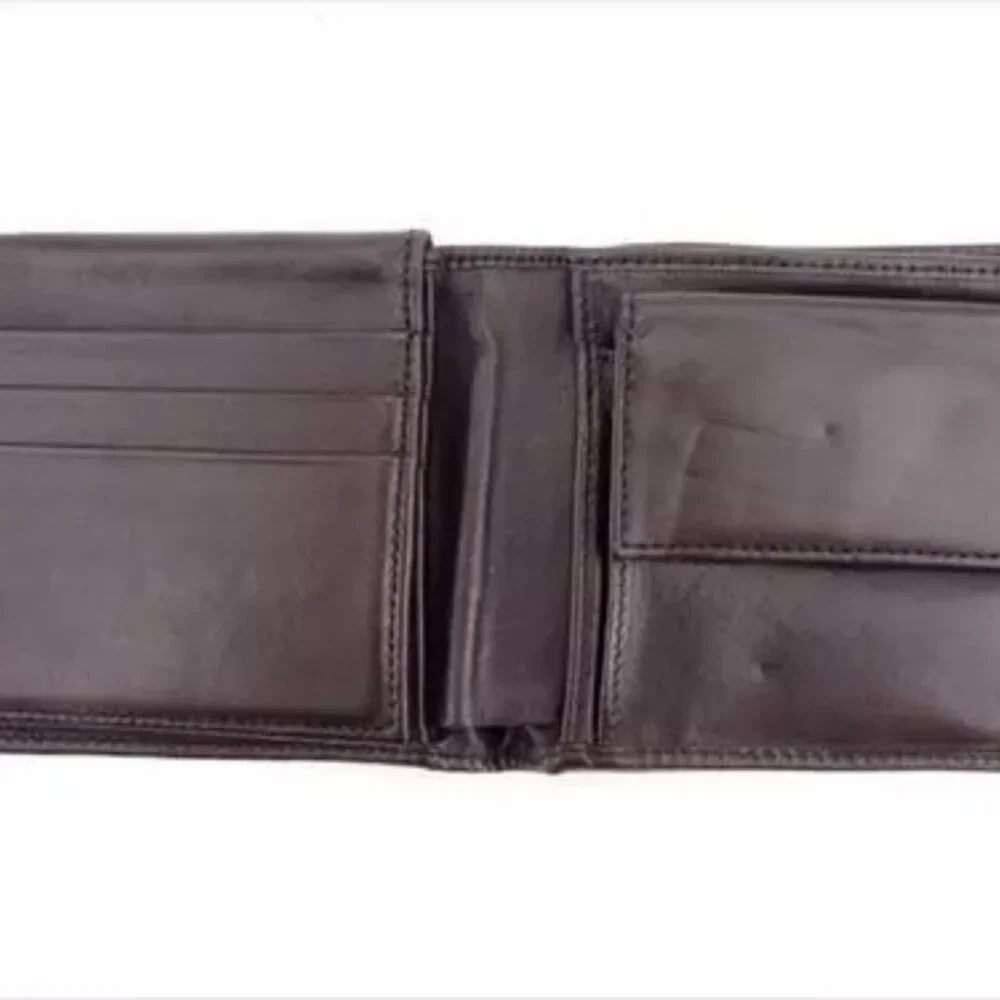 HUNTING WORLD Wallet Purse Brown Batu Cross Leather Woman Authentic Used